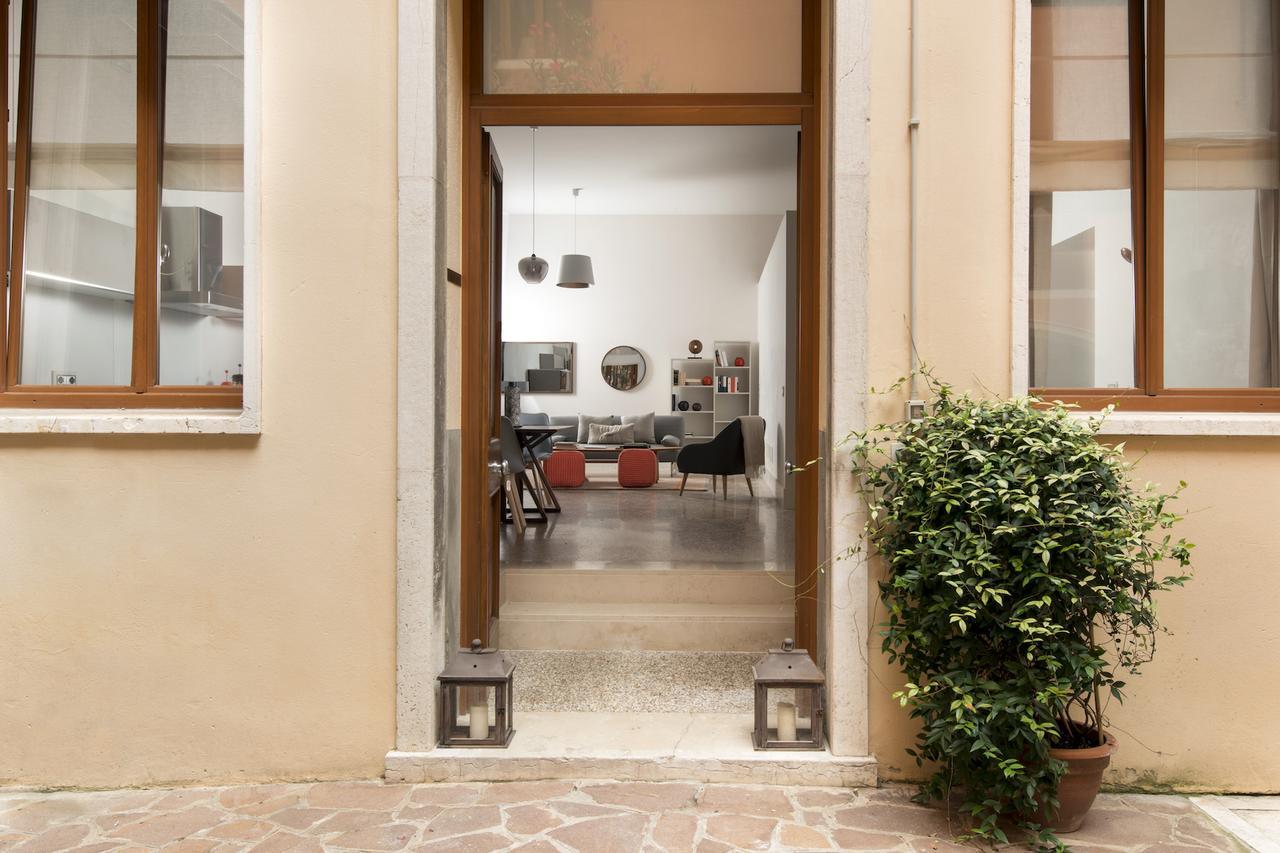 Giorgione Apartment Венеция Экстерьер фото
